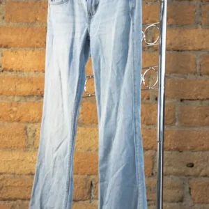 Jean Hollister talla 8