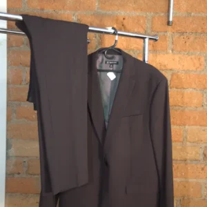 Traje Internacional Concept talla XL