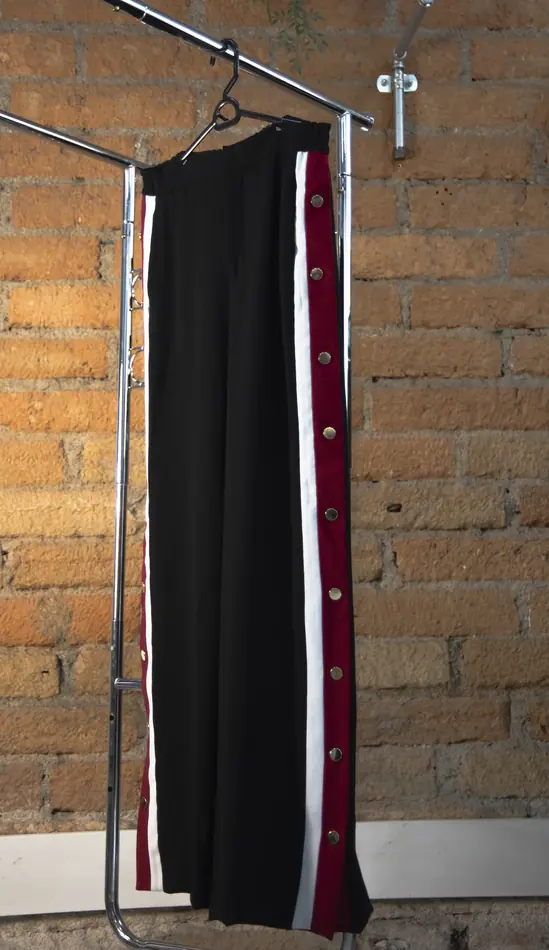 Pantalón Zara Woman talla L